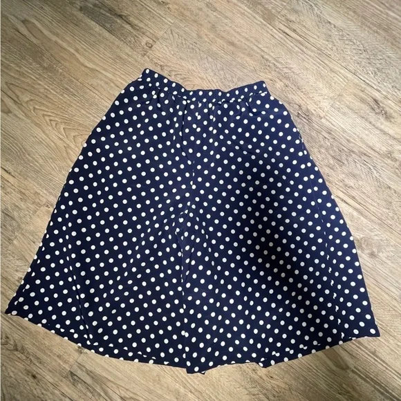 Vintage Elizabeth Jordan Bermuda shorts with a wide-leg Navy Polka Dot Culottes - Picture 6 of 6